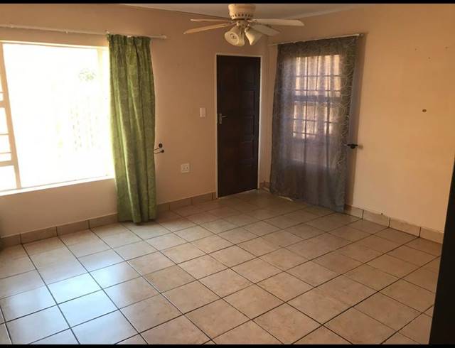 2 BEDROOM DUPLEX FOR SALE IN MIEDERPARK